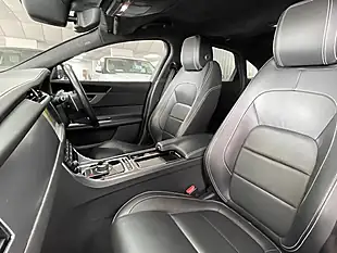 Used 2019 Jaguar Xf R-Sport Caesium Blue - Interior and Exterior details 16