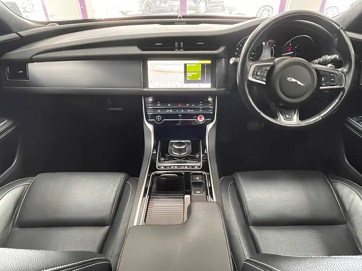 Used 2019 Jaguar Xf R-Sport Caesium Blue - Interior and Exterior details 2
