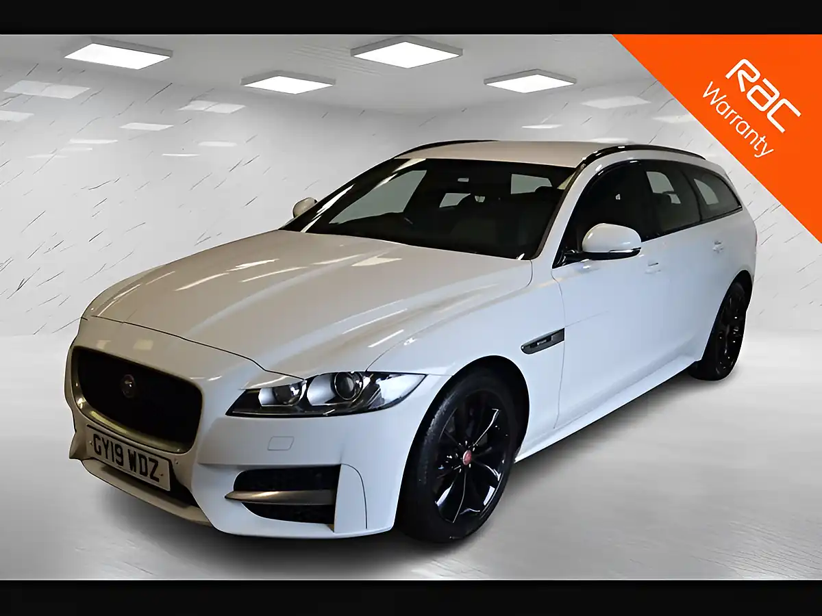 Used 2019 Jaguar Xf R-Sport Fuji White - Front View
