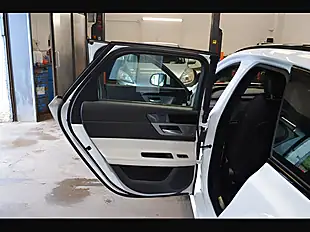 Used 2019 Jaguar Xf R-Sport Fuji White - Interior and Exterior details 15