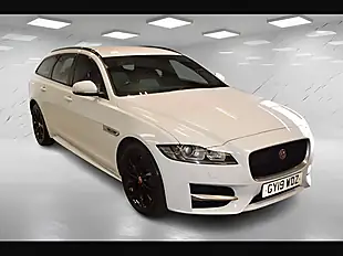 Used 2019 Jaguar Xf R-Sport Fuji White - Interior and Exterior details 4