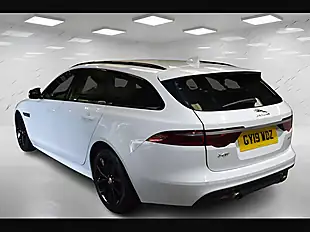 Used 2019 Jaguar Xf R-Sport Fuji White - Interior and Exterior details 8