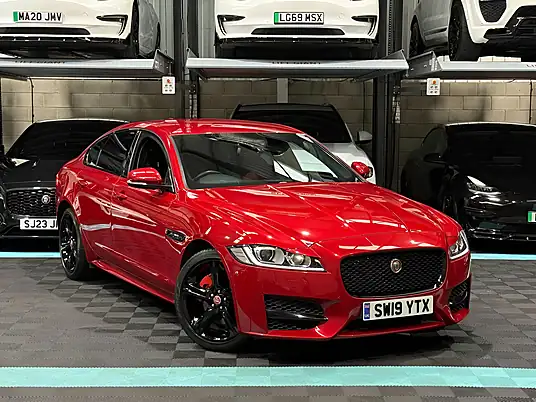 2019 Jaguar XF R-Sport 2.0d Auto