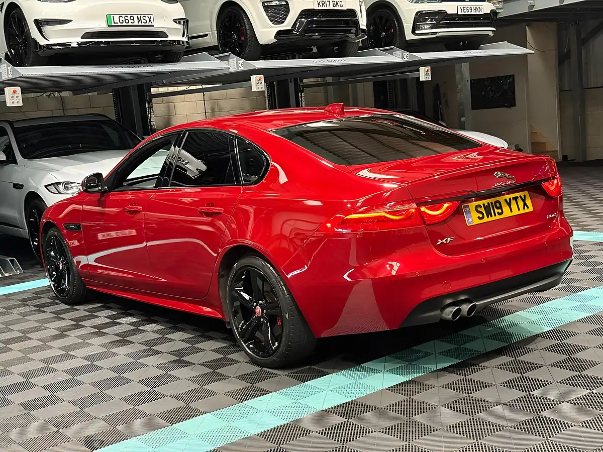 Used 2019 Jaguar Xf R-Sport Red - Interior and Exterior details 7