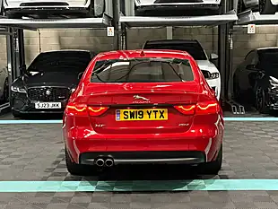 Used 2019 Jaguar Xf R-Sport Red - Interior and Exterior details 8