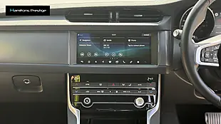 Used 2019 Jaguar Xf R-Sport Santorini Black - Interior and Exterior details 12