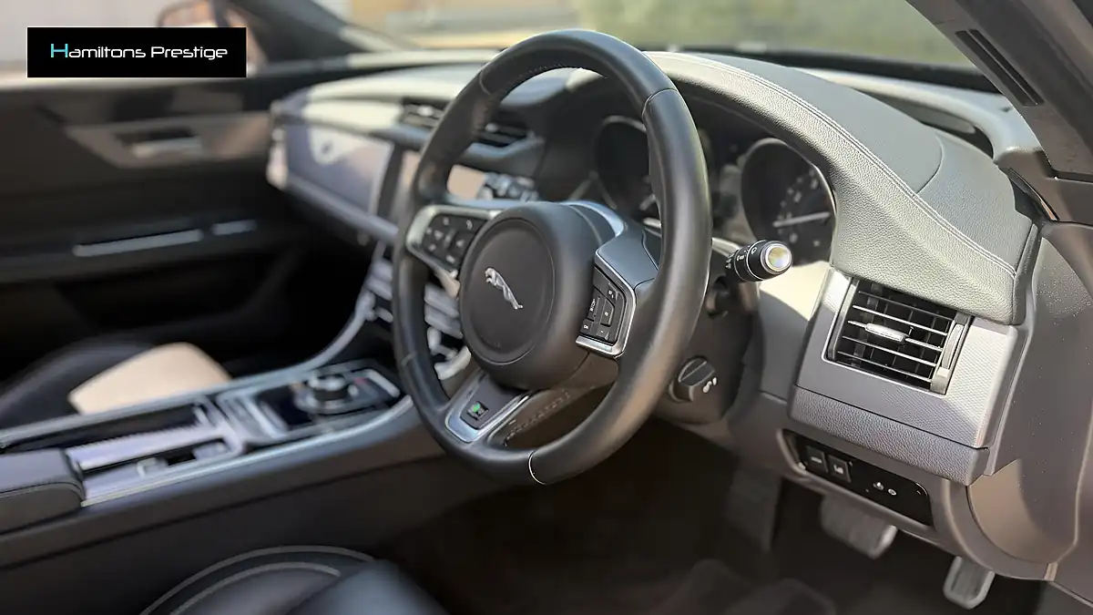 Used 2019 Jaguar Xf R-Sport Santorini Black - Interior and Exterior details 19