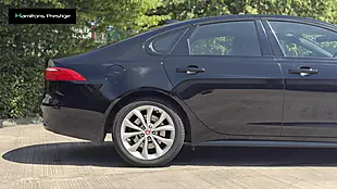Used 2019 Jaguar Xf R-Sport Santorini Black - Interior and Exterior details 6