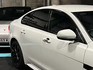Used 2019 Jaguar Xf R-Sport White - Interior and Exterior details 13
