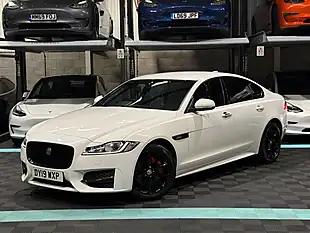 Used 2019 Jaguar Xf R-Sport White - Interior and Exterior details 5