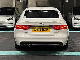 Used 2019 Jaguar Xf R-Sport White - Interior and Exterior details 8