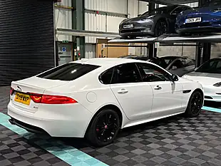 Used 2019 Jaguar Xf R-Sport White - Interior and Exterior details 9