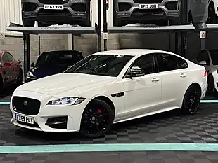 Used 2019 Jaguar Xf R-Sport White - Interior and Exterior details 5