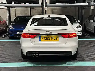 Used 2019 Jaguar Xf R-Sport White - Interior and Exterior details 8