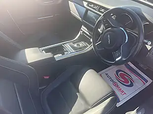 Used 2019 Jaguar Xf R-Sport White - Interior and Exterior details 11