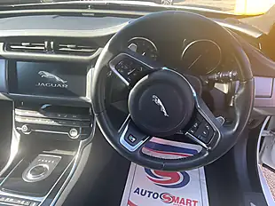 Used 2019 Jaguar Xf R-Sport White - Interior and Exterior details 13