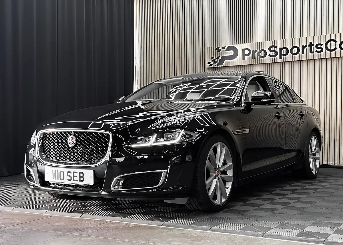 Used 2019 Jaguar Xj XJ50 Black - Interior and Exterior details 6