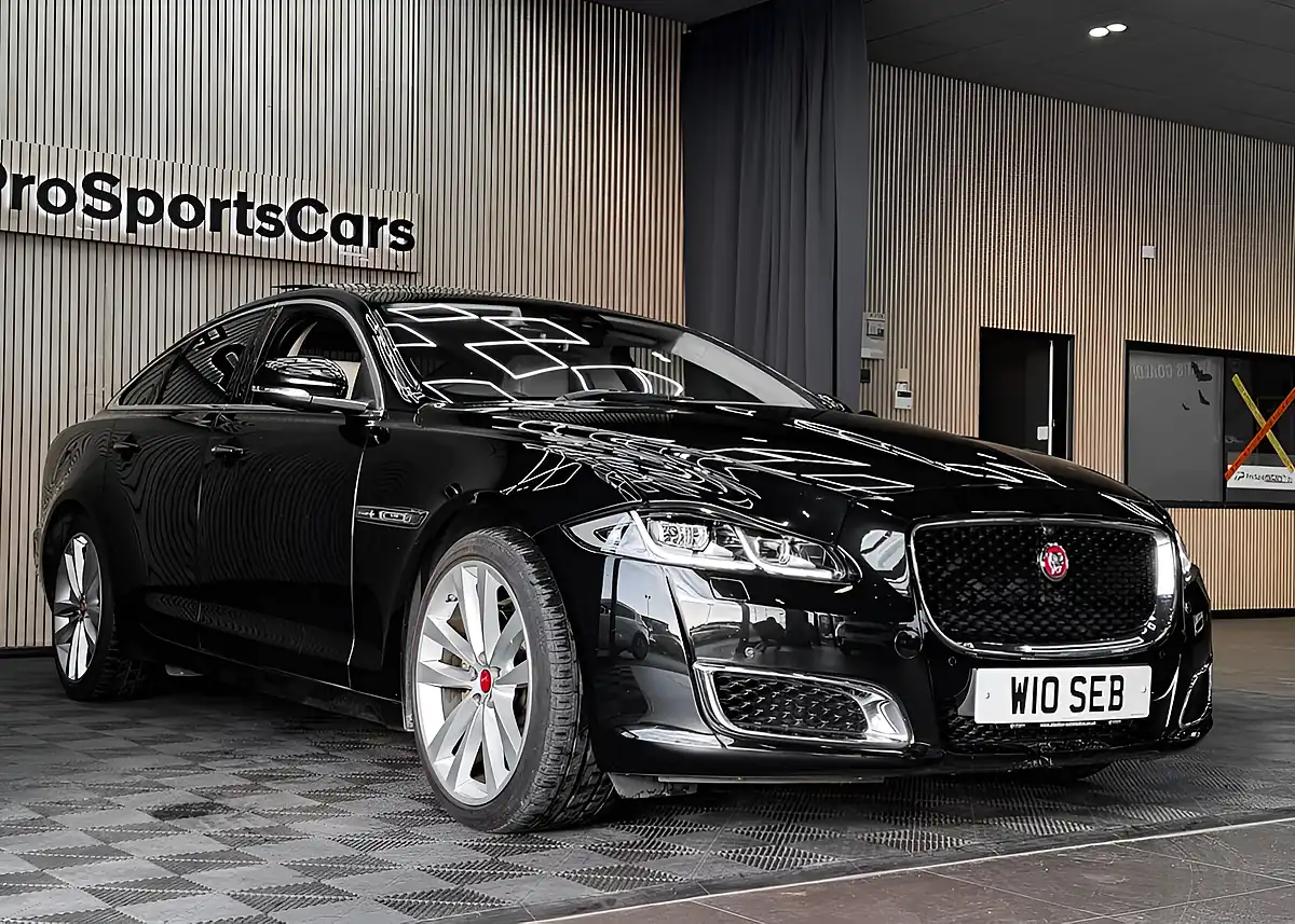 Used 2019 Jaguar Xj XJ50 Black - Interior and Exterior details 9