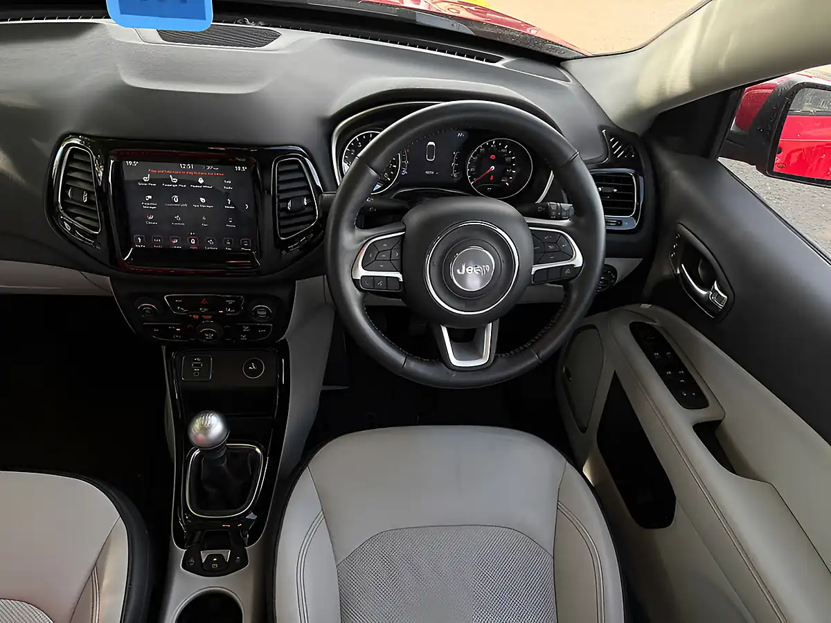 Used 2019 Jeep Compass Limited Red - Interior and Exterior details 10