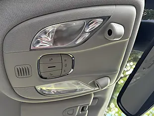 Used 2019 Jeep Compass Limited Red - Interior and Exterior details 17