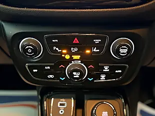 Used 2019 Jeep Compass Limited White - Interior and Exterior details 13