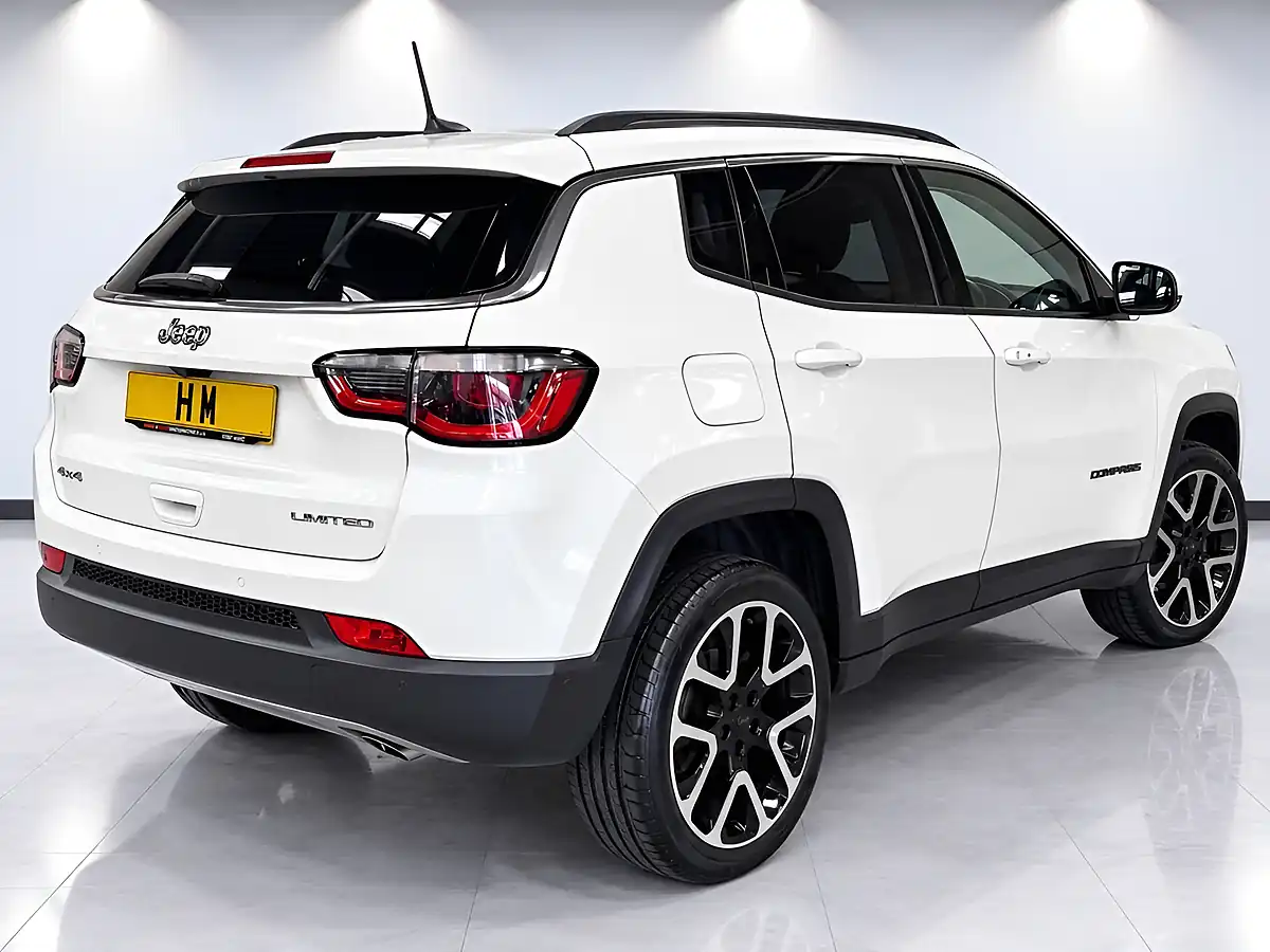 Used 2019 Jeep Compass Limited White - Interior and Exterior details 15