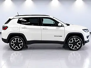 Used 2019 Jeep Compass Limited White - Interior and Exterior details 5