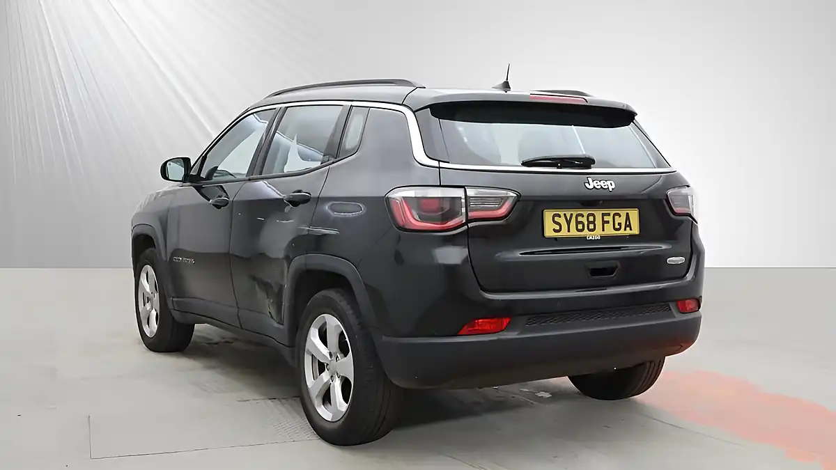 Used 2019 Jeep Compass Longitude Black - Interior and Exterior details 11