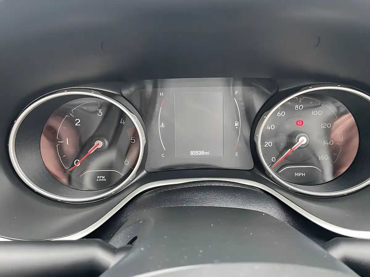 Used 2019 Jeep Compass Longitude Black - Interior and Exterior details 20