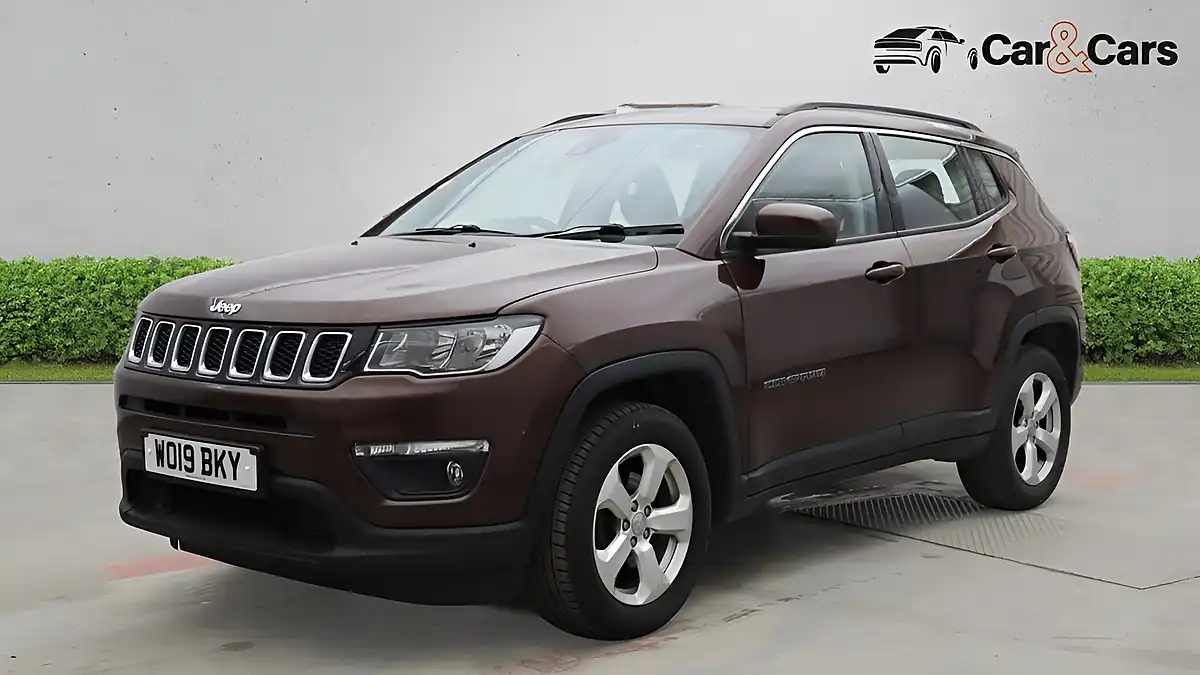 Used 2019 Jeep Compass Longitude Bronze - Interior and Exterior details 2