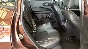 Used 2019 Jeep Compass Longitude Bronze - Interior and Exterior details 9