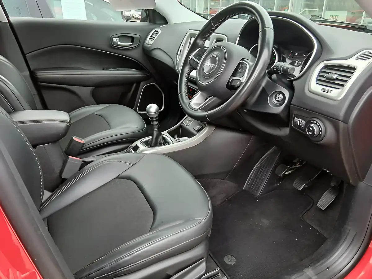Used 2019 Jeep Compass Longitude Colorado Red - Interior and Exterior details 13