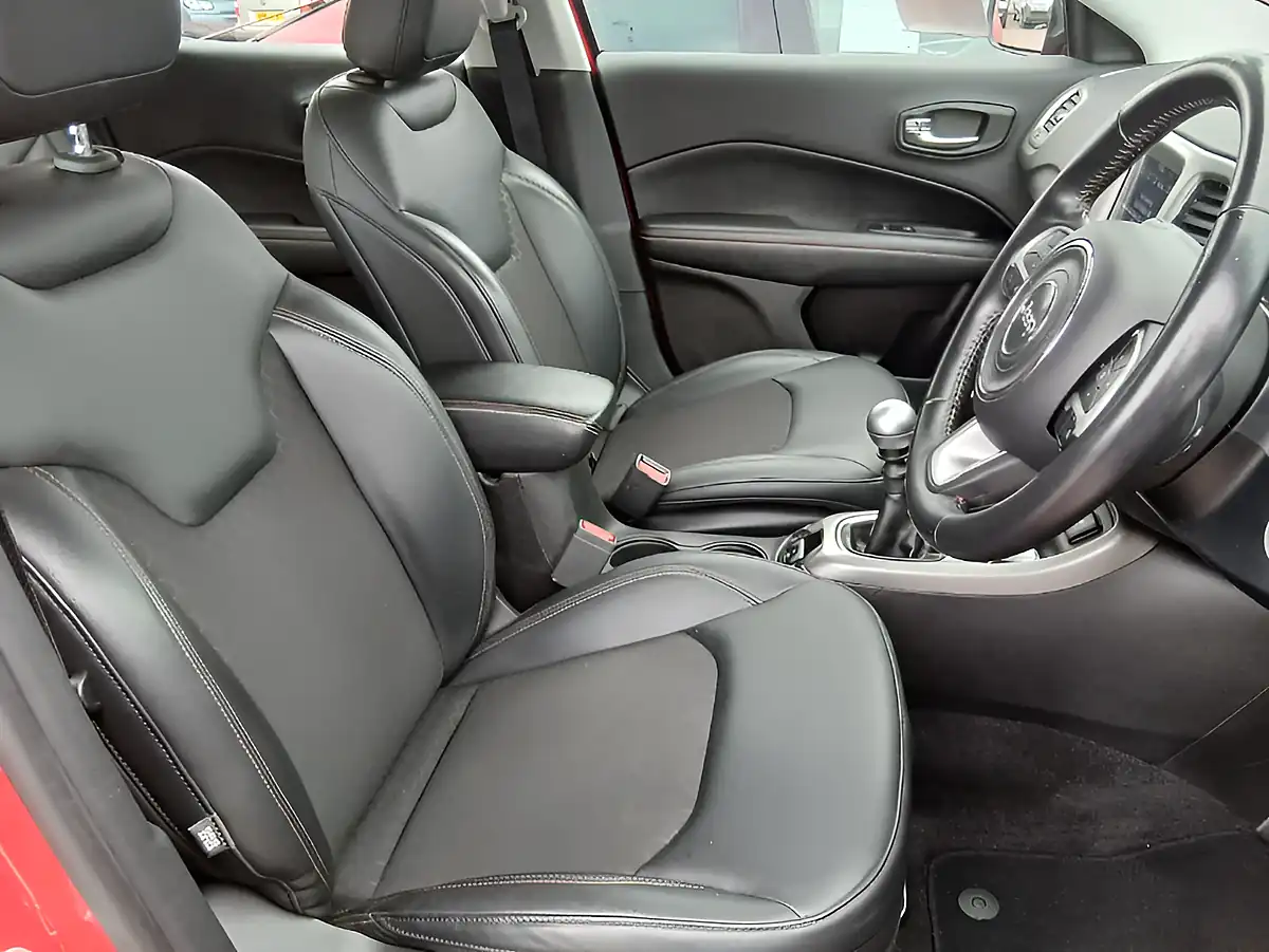 Used 2019 Jeep Compass Longitude Colorado Red - Interior and Exterior details 14