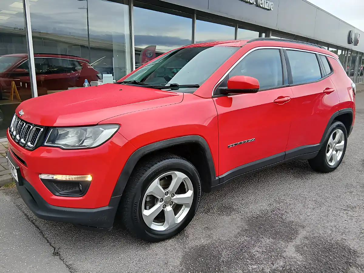 Used 2019 Jeep Compass Longitude Colorado Red - Interior and Exterior details 3