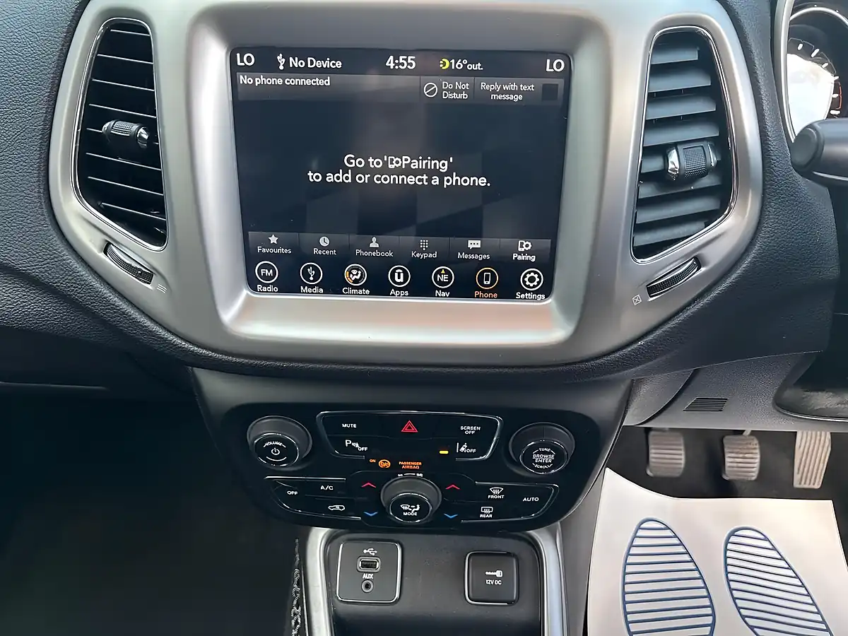 Used 2019 Jeep Compass Longitude Red - Interior and Exterior details 17