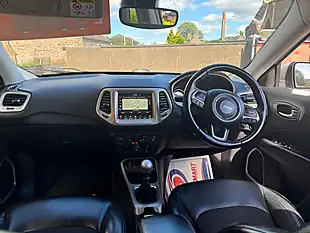 Used 2019 Jeep Compass Longitude White - Interior and Exterior details 11