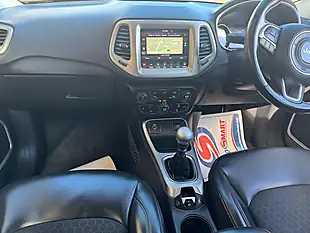 Used 2019 Jeep Compass Longitude White - Interior and Exterior details 13