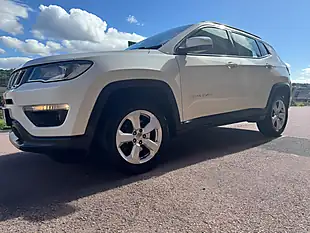 Used 2019 Jeep Compass Longitude White - Interior and Exterior details 3