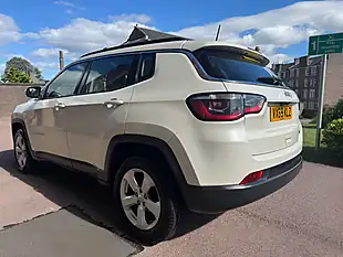 Used 2019 Jeep Compass Longitude White - Interior and Exterior details 4