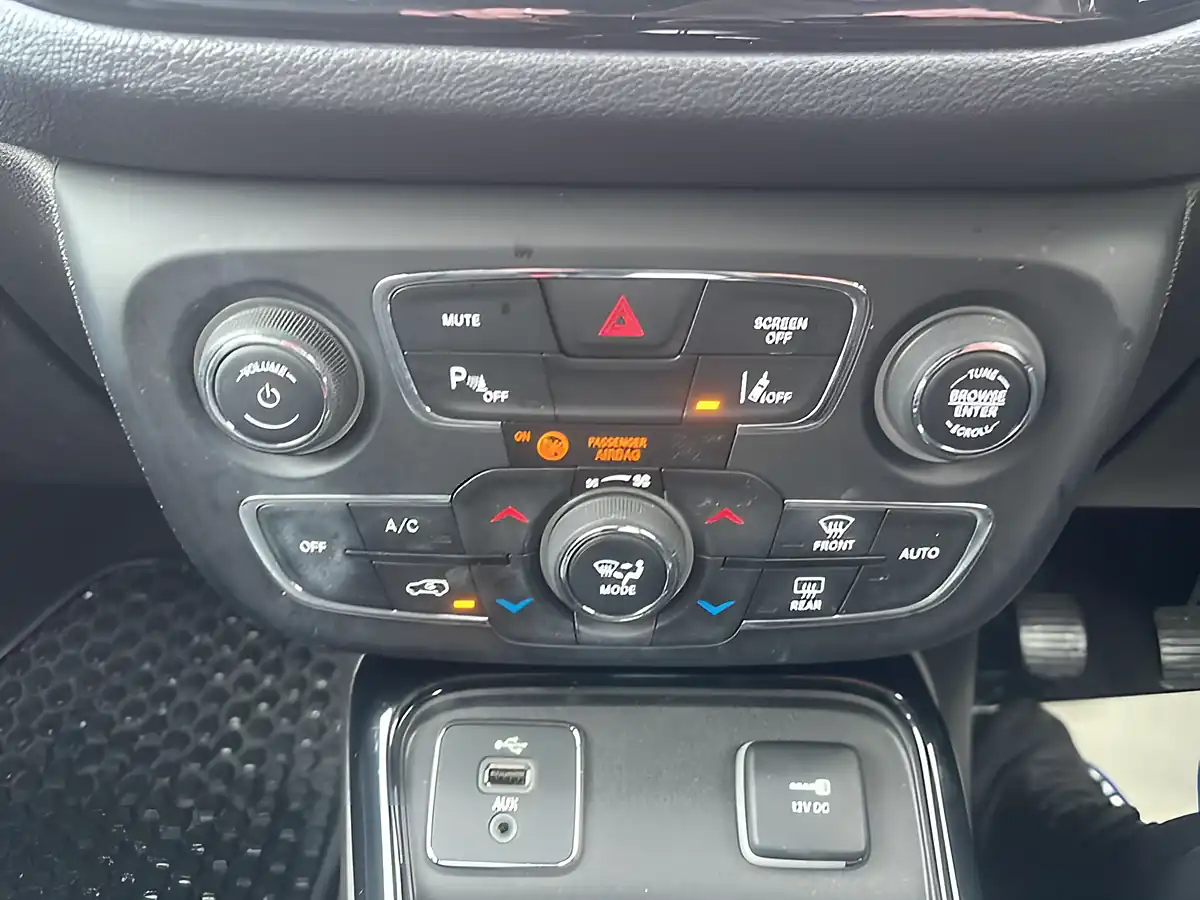 Used 2019 Jeep Compass Night Eagle Grey - Interior and Exterior details 16