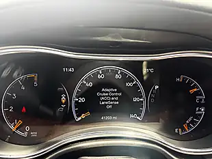 Used 2019 Jeep Grand Cherokee Overland Granite Grey - Interior and Exterior details 4