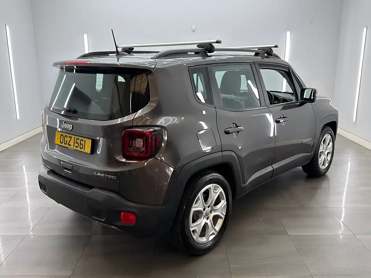 Used 2019 Jeep Renegade Limited Granite Crystal Grey - Interior and Exterior details 4