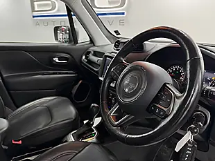 Used 2019 Jeep Renegade Limited Grey - Interior and Exterior details 10