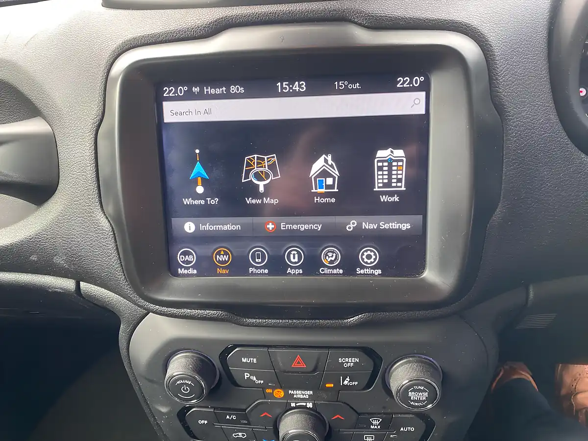 Used 2019 Jeep Renegade Longitude Black - Interior and Exterior details 8