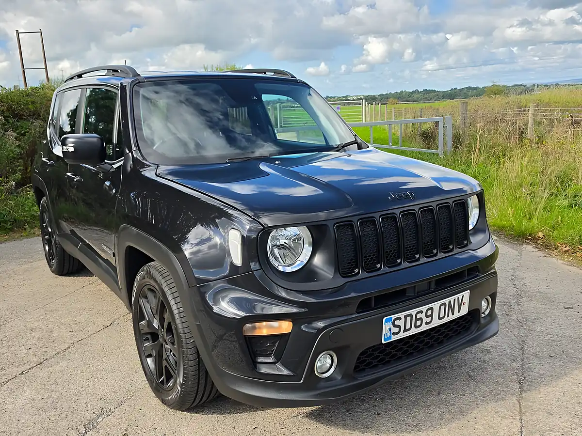 Used 2019 Jeep Renegade Night Eagle Black - Front View