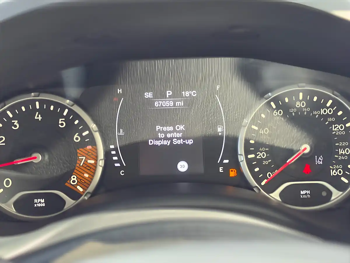 Used 2019 Jeep Renegade Night Eagle Black - Interior and Exterior details 20