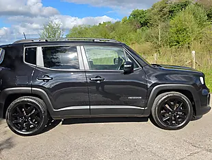 Used 2019 Jeep Renegade Night Eagle Black - Interior and Exterior details 8