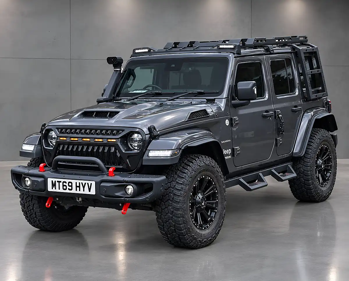 Used 2019 Jeep Wrangler Jl Grey - Front View