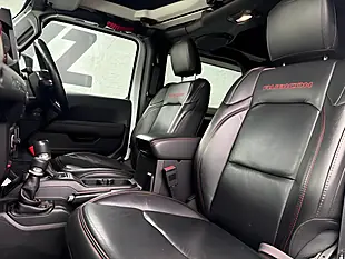 Used 2019 Jeep Wrangler Rubicon White - Interior and Exterior details 6