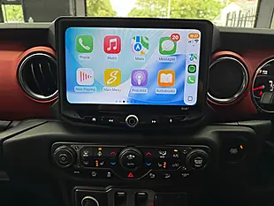 Used 2019 Jeep Wrangler Rubicon White - Interior and Exterior details 8